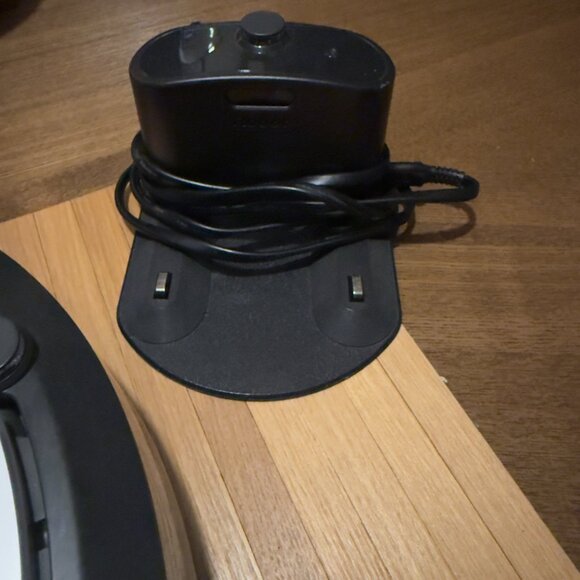 iRobot Roomba Robot Vacuum Cleaner – Self-Charging Smart Cleaning - Picture 4 of 5